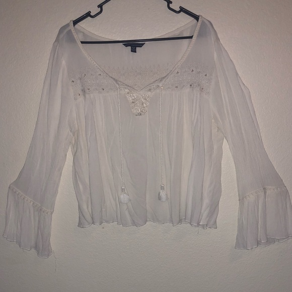 American Eagle Outfitters Tops - American Eagle Boho off white top!